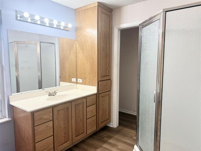 Building Photo - 12717 Burson Dr