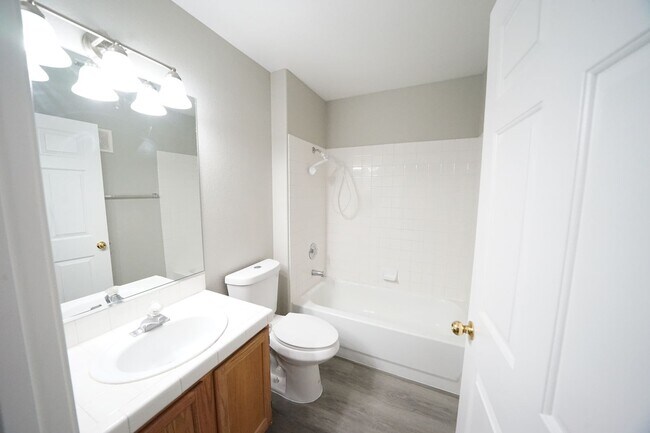 Building Photo - Available for Showings Now