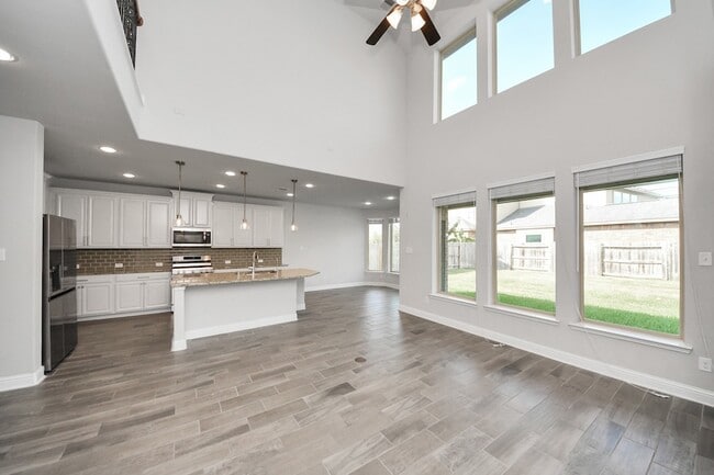 Building Photo - 29838 Norwood Canyon Ln