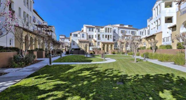 Building Photo - Dublin Ranch THE VILLAS  2 bed/2.5 bath roomy with two patios! Month to month terms OK