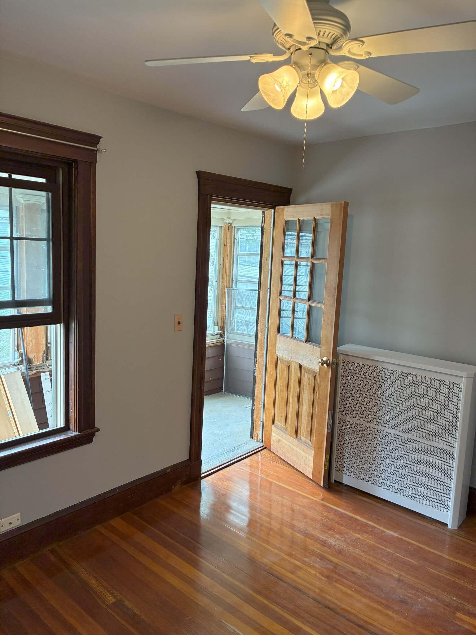 3rd Bedroom, front porch - 27 Rose St