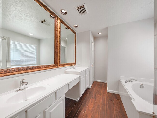 Building Photo - 22227 Eagle Meadow Dr