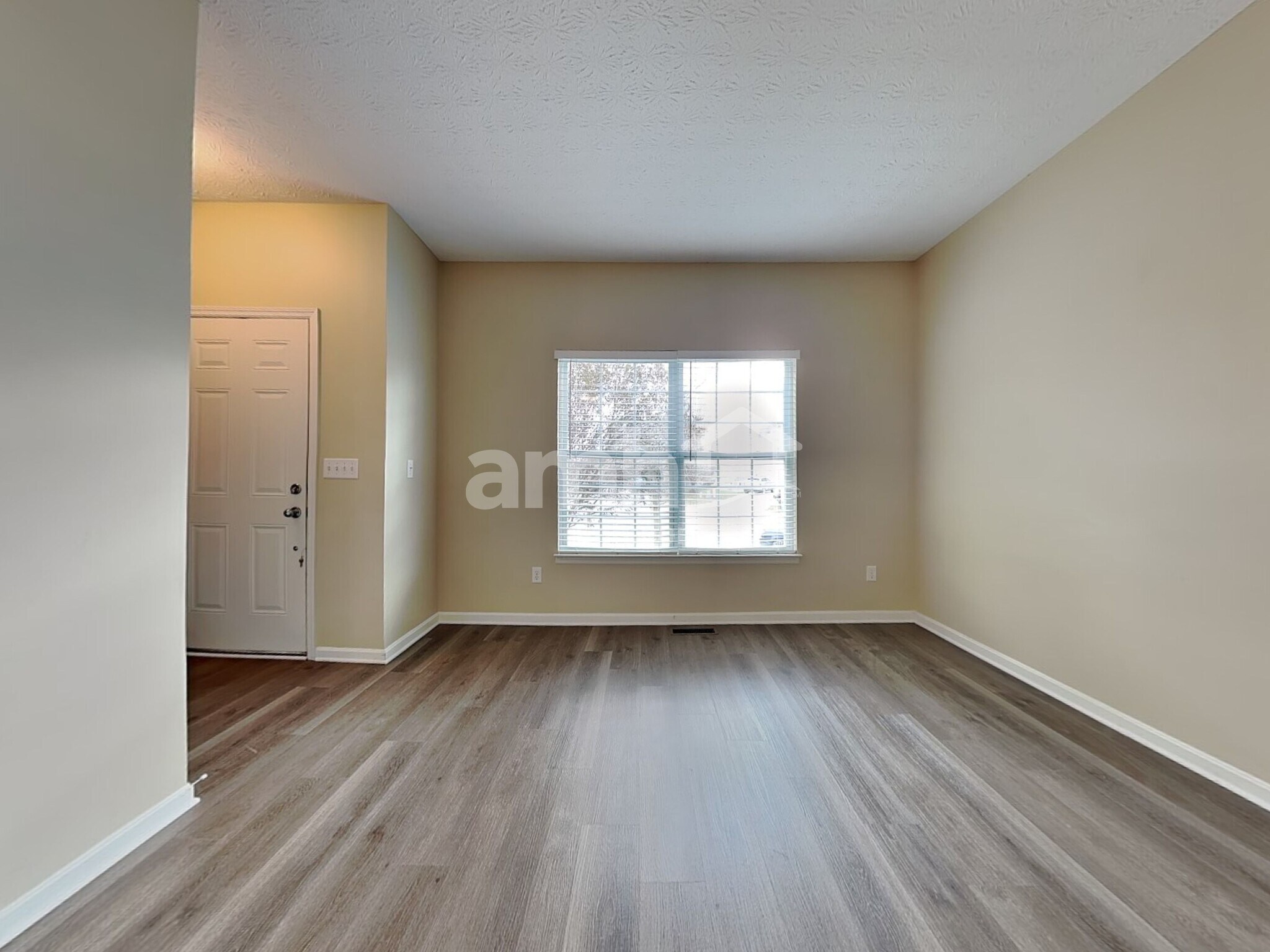 Building Photo - 2106 Prairie Clover Dr