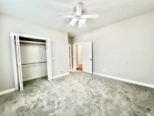 Building Photo - 606 Trillium Ct
