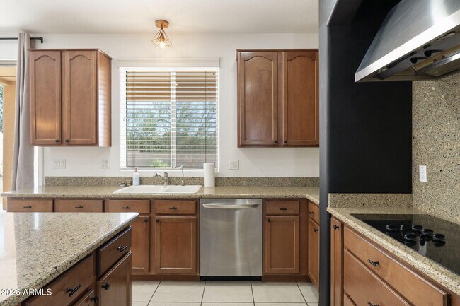 Building Photo - 6518 W Bent Tree Dr