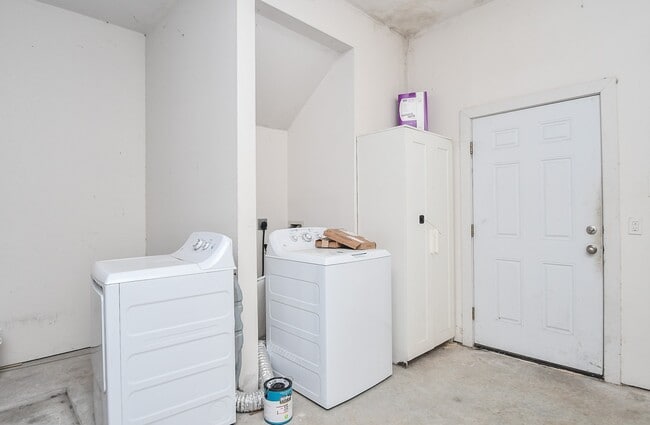 Building Photo - 4108 McKinney St