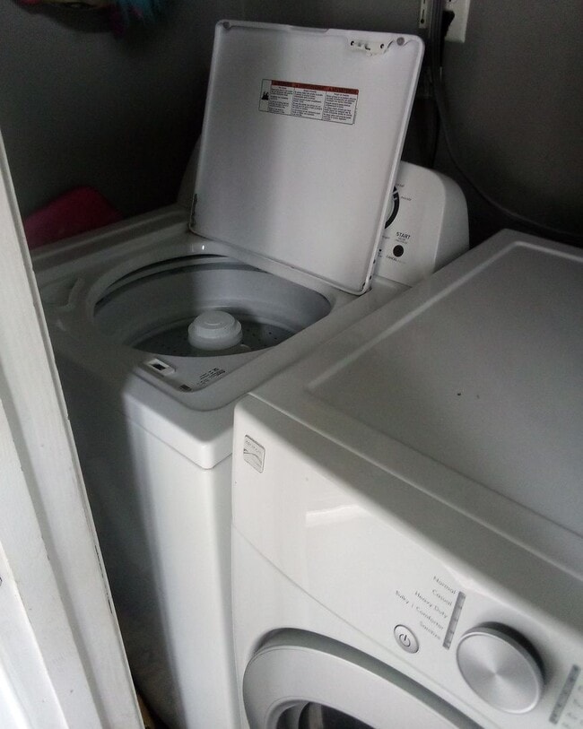 Building Photo - 27C Golf Colony