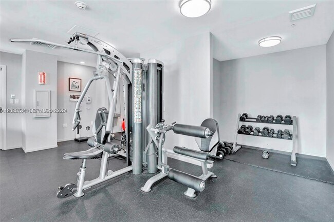 Building Photo - 9055 SW 73rd Ct