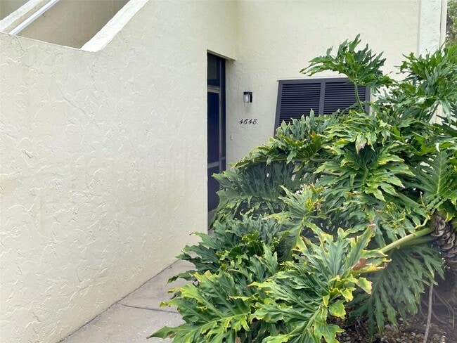 Building Photo - 4648 Longwater Chase