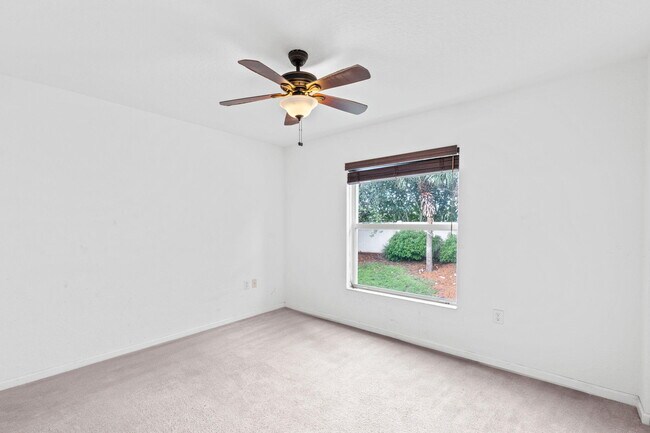Building Photo - 10779 Paperbark Pl