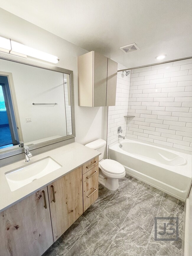 Bathroom - 1809 SW 9th Dr