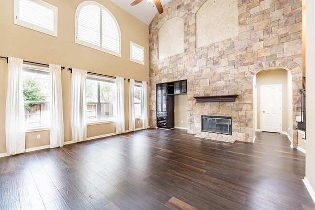 Building Photo - 730 Nelson Ranch Rd