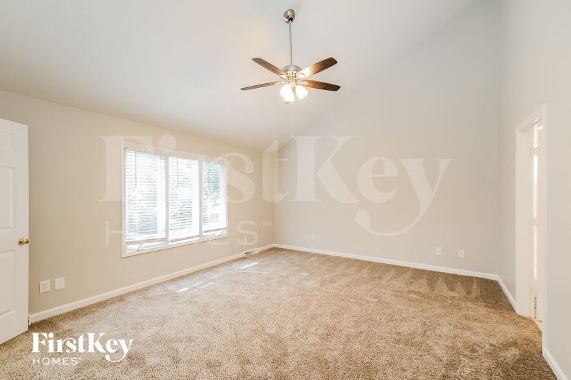 Building Photo - 1510 Barry Oak Ct