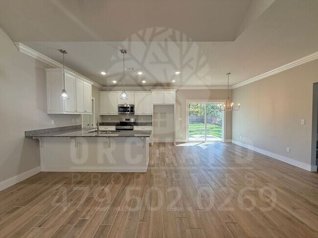 Building Photo - Single-Family Home- Bella Vista- Spacious Westley Plan