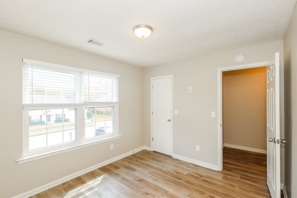 Building Photo - 10841 Paladin Dr