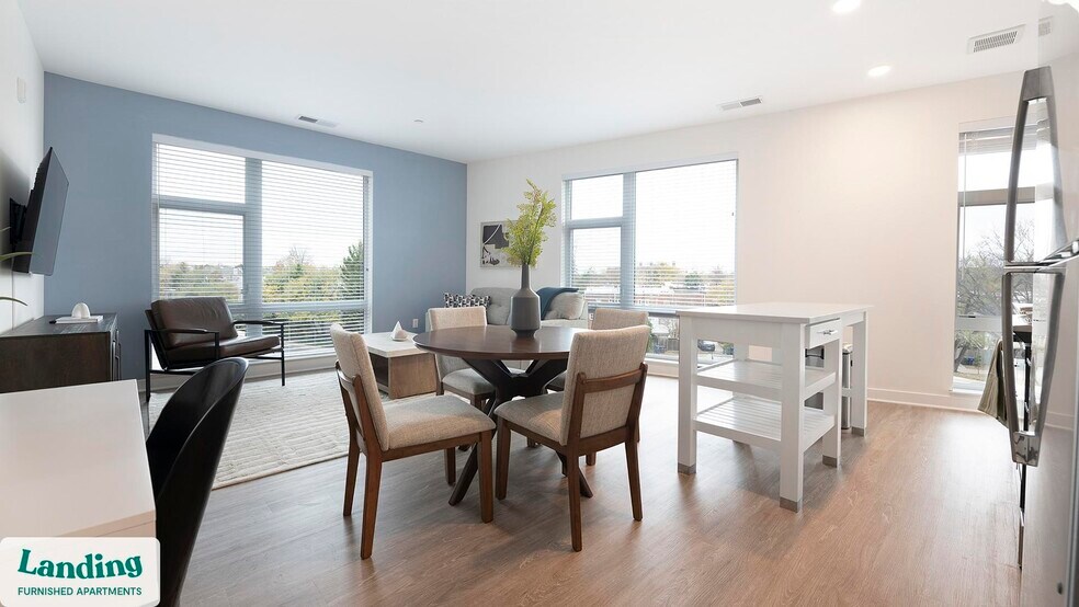 Building Photo - 1215 N Fayette St