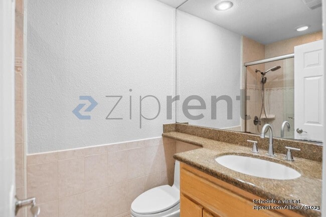 Building Photo - 2758 Croft Dr