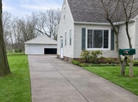 Building Photo - 14509 Rockside Rd