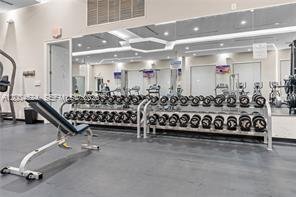 Building Photo - 544 SE 32nd Ave