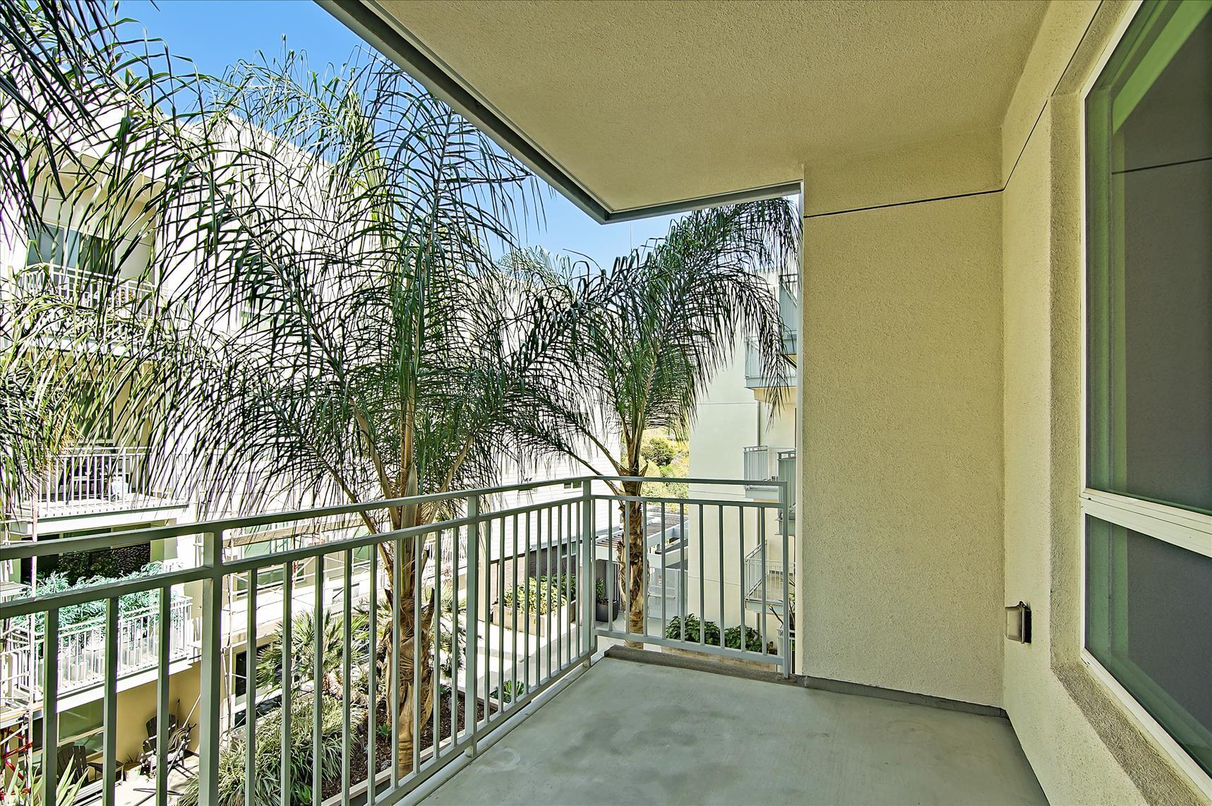 Building Photo - 12655 Bluff Creek Dr