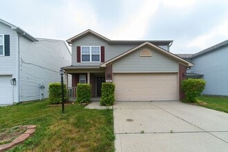Building Photo - Sweet 3 Bedroom 2.5 Bath in Popular Maple Grove Estates