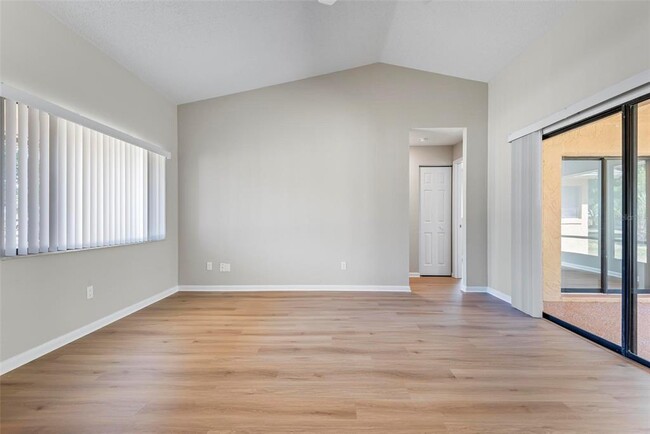 Building Photo - 12 Blairmore Pl