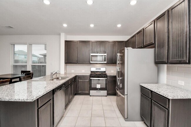 Primary Photo - 2030 Domeniko Dr