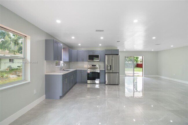 Building Photo - 11717 NW 22nd Ct