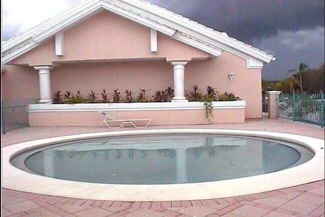Building Photo - 934 Caribbean Dr