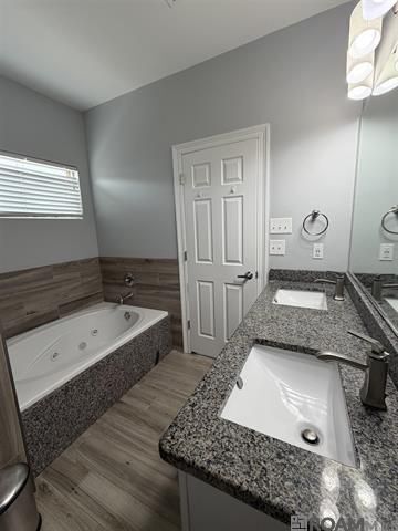 Building Photo - 1046 Sedona Pines Dr