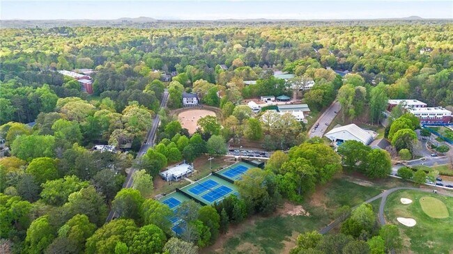 Building Photo - 4555 Runnemede Rd NW