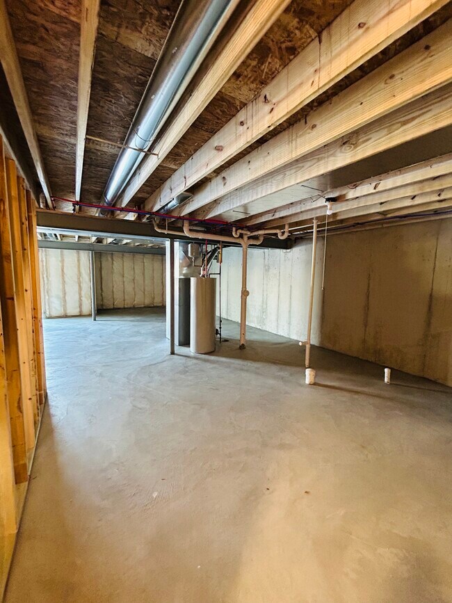 Building Photo - 608 Allegiance Dr