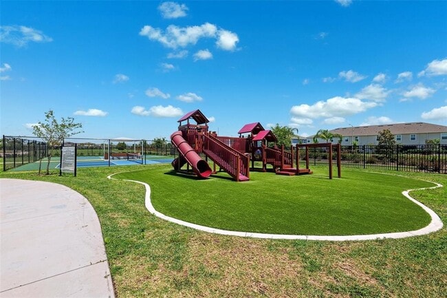 Building Photo - 31332 Amberview Bnd