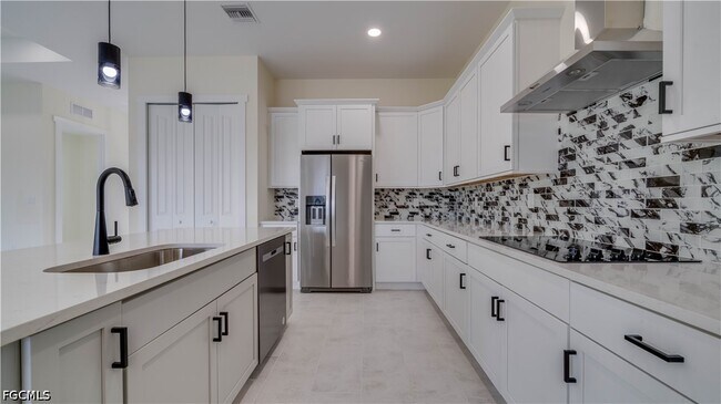 Building Photo - 3805 SW 1st St