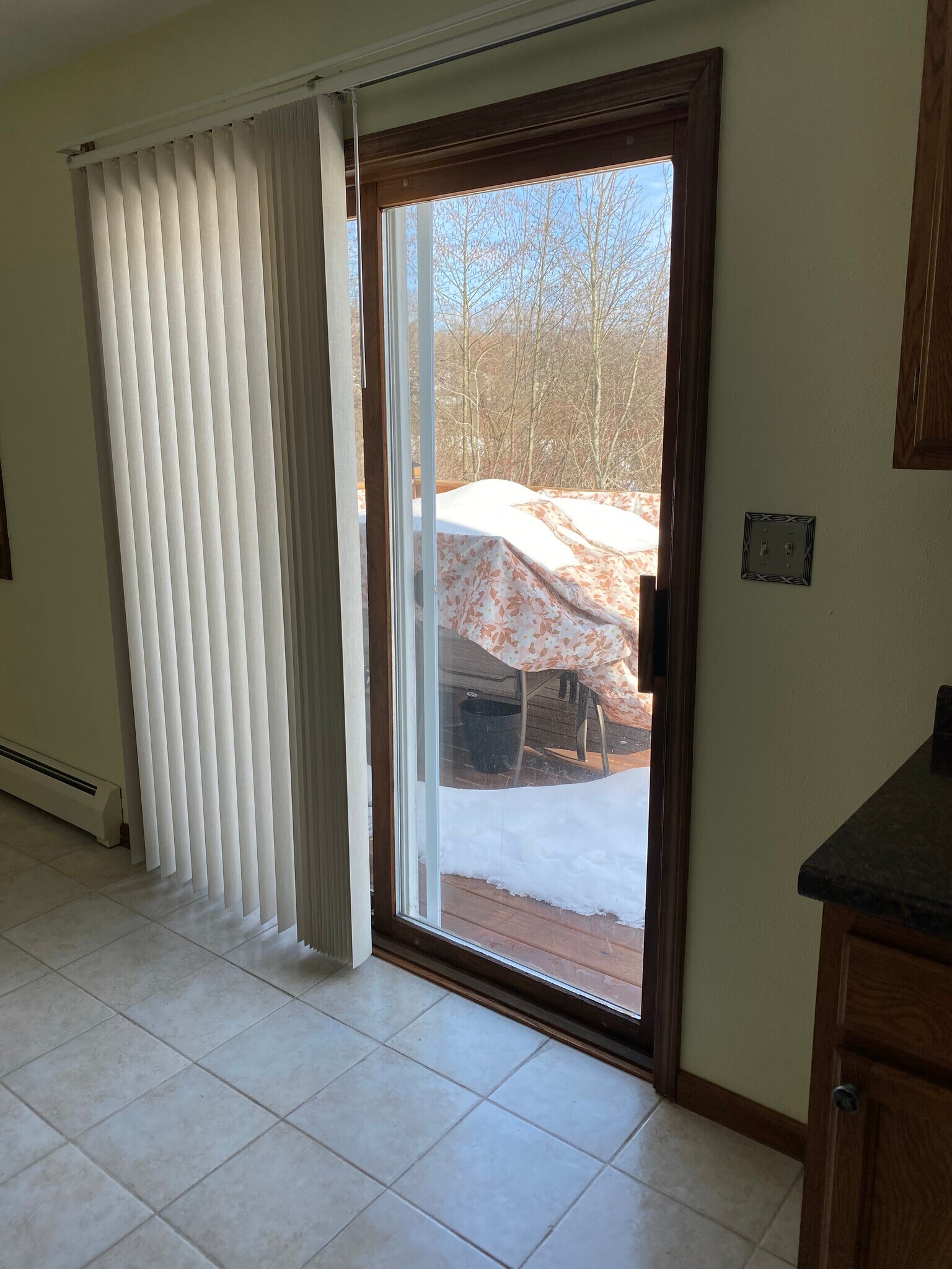 Building Photo - 988 Taft Ave