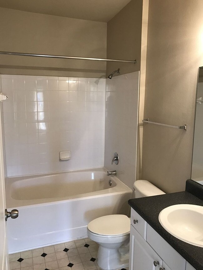 Building Photo - Just Listed!  2/2 Second Floor Unit Located at the Beautiful Mirabella Condominiums