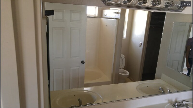 Building Photo - 5701 N Squaw Dr