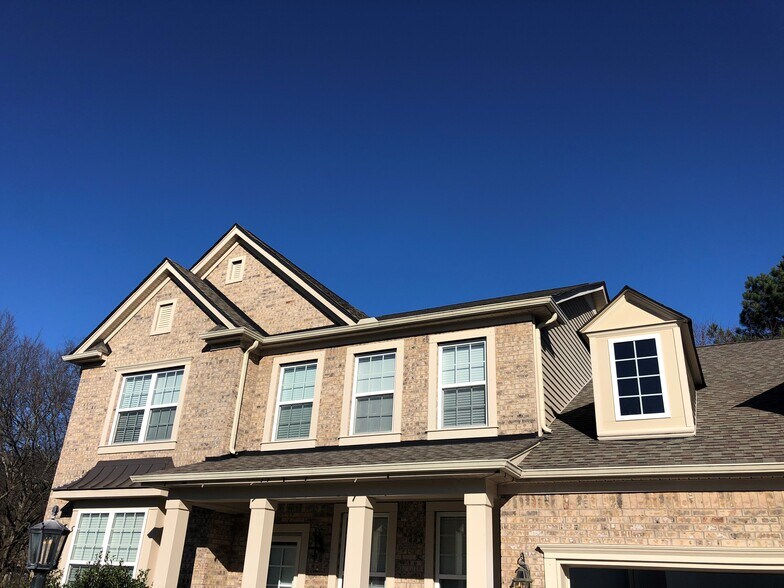 Primary Photo - 93 Berry Hill Dr