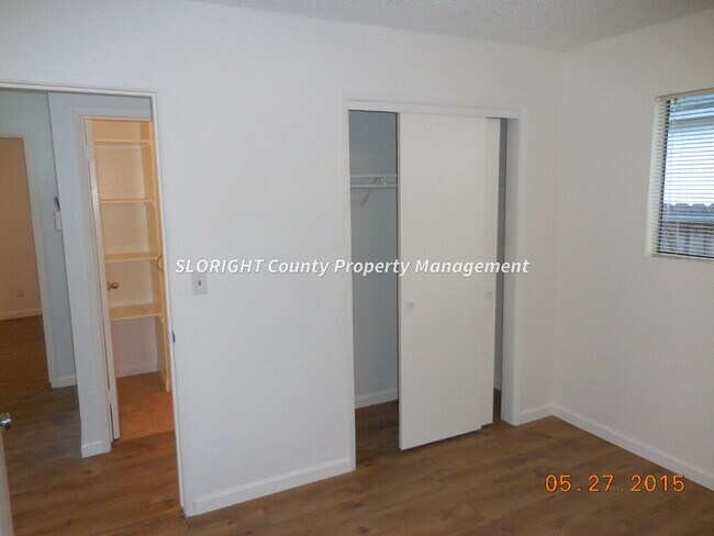 Building Photo - AVAILABLE DECEMBER - 2 bed / 1 Bath Single...