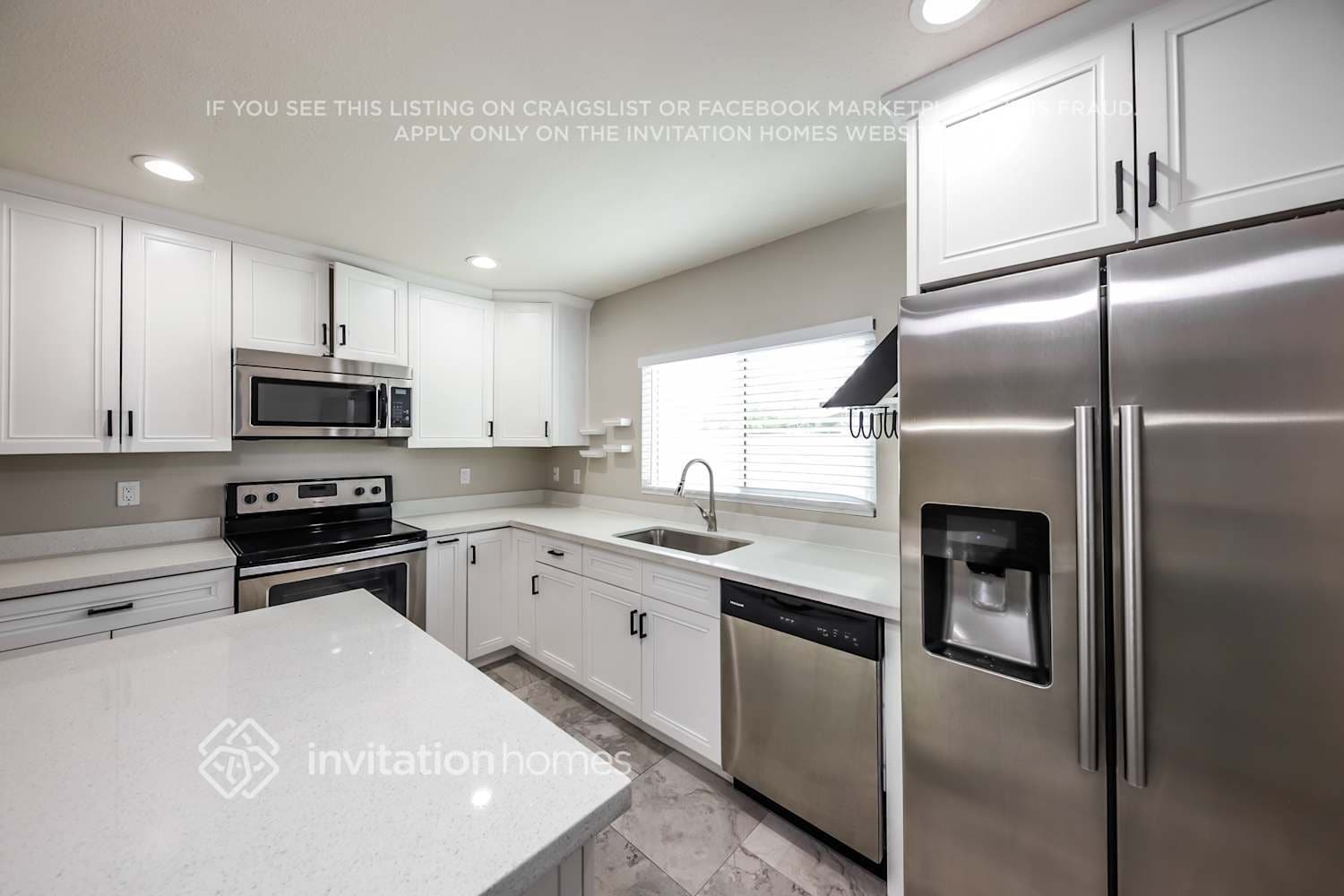 Building Photo - 6838 W Ocotilla Ln