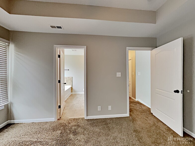 Building Photo - 1003 Orchard Hills Dr
