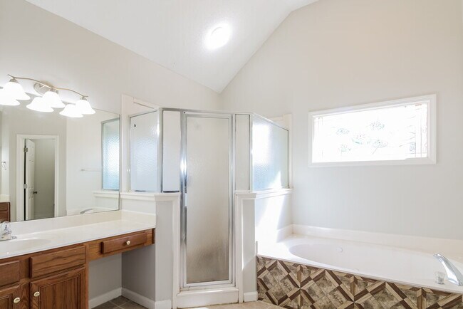 Building Photo - 1470 Cider House Ln