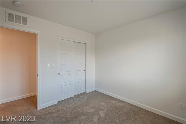 Building Photo - Charming Retreat in 89011