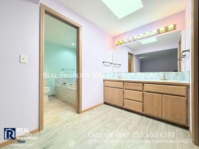 Building Photo - 6319 46th St Ct W