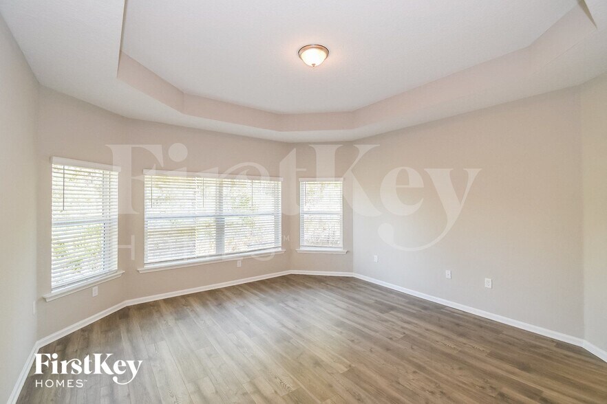 Building Photo - 2721 Copperwood Ave