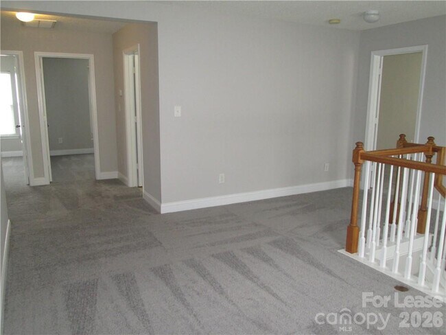 Building Photo - 12623 Cumberland Cove Dr