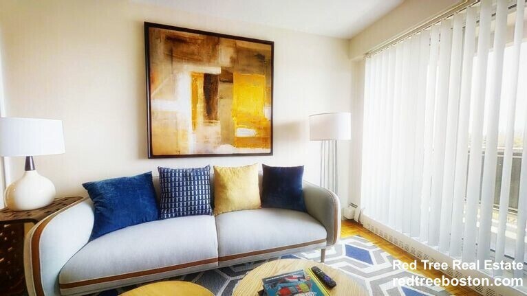 Building Photo - 175 Freeman St