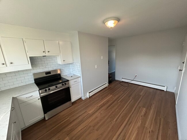 Building Photo - 90 East St