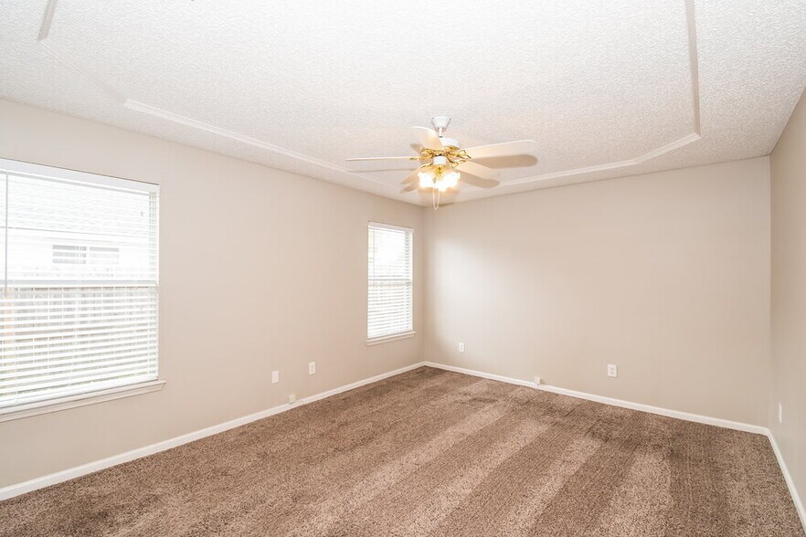 Building Photo - 3138 Haverhill Ct