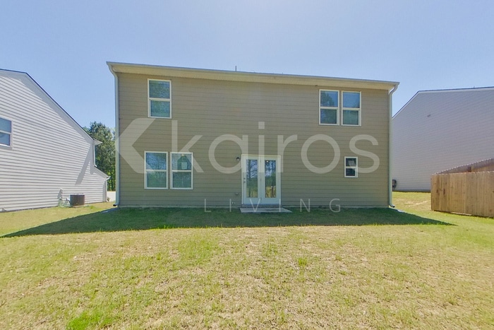Building Photo - 214 York Ln